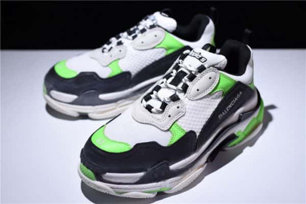 Triples Trainer Sneakers 2000008