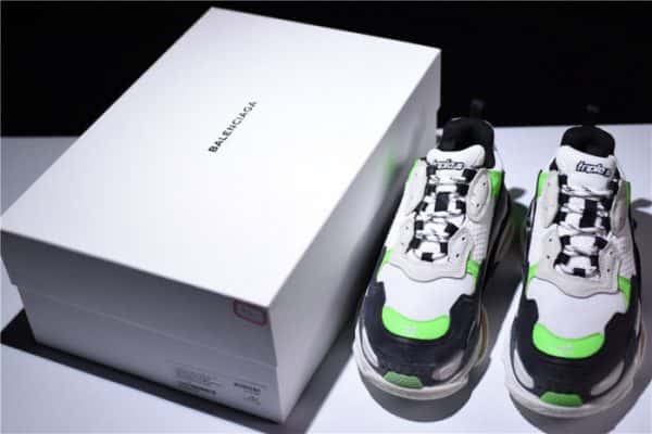 Triples Trainer Sneakers 2000008