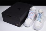 Nike Air Jordan 1 Retro High Soh Womens Four Lace Options 555112 -035