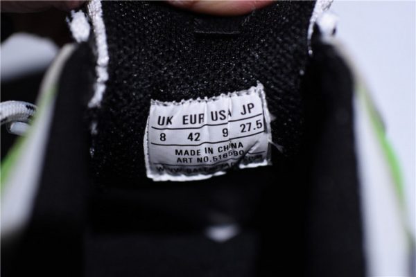 Triples Trainer Sneakers 2000008