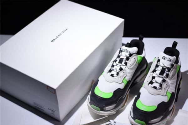 Triples Trainer Sneakers 2000008