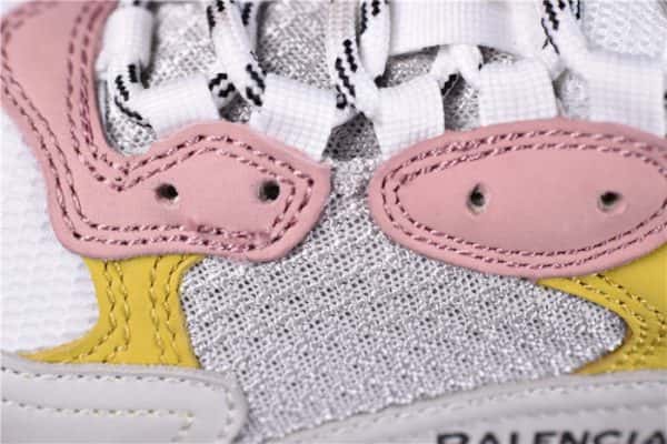 Triples Trainer Sneakers 2000009