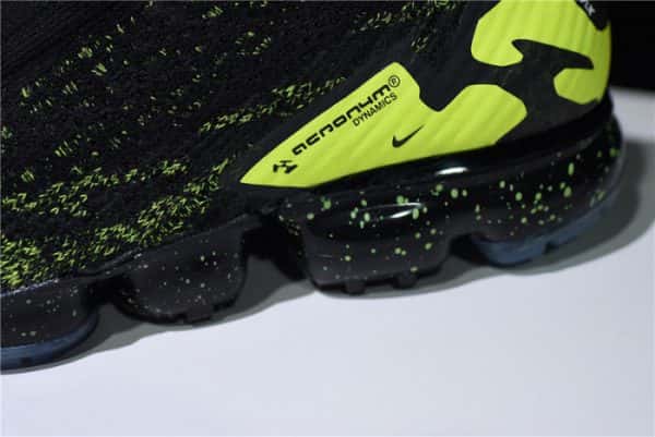Acronym Nike Mens Air Vapormax Moc 2 Black Volt Aq0996-007