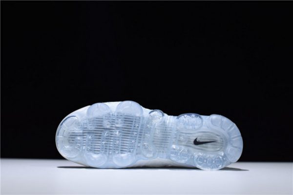 Nike Mens Air Vapormax Flyknit 2.0 Triple White 942843-100