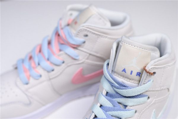 Nike Air Jordan 1 Retro High Soh Womens Four Lace Options 555112 -035