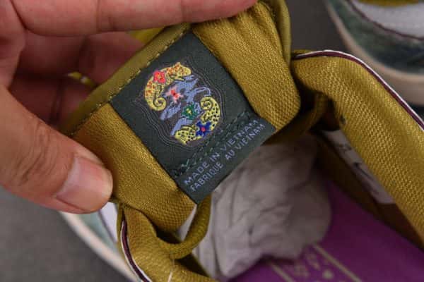 Nike SB Dunk Low Alexis Sablone Chameleon HJ3386-300