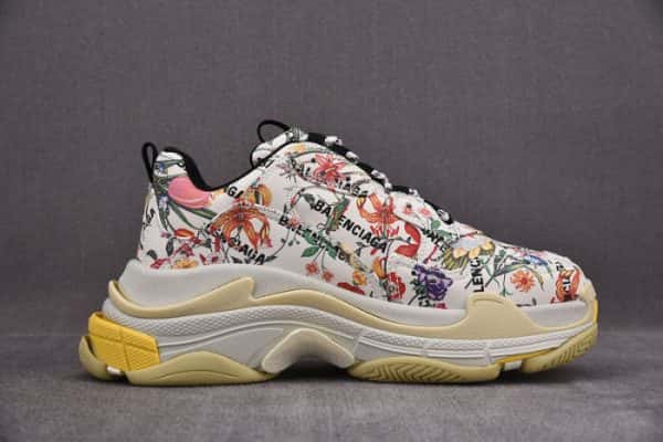 Triples Trainer Sneakers 2000042