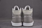 Air Jordan 1 Mid ''Light Bone'' 554724-082