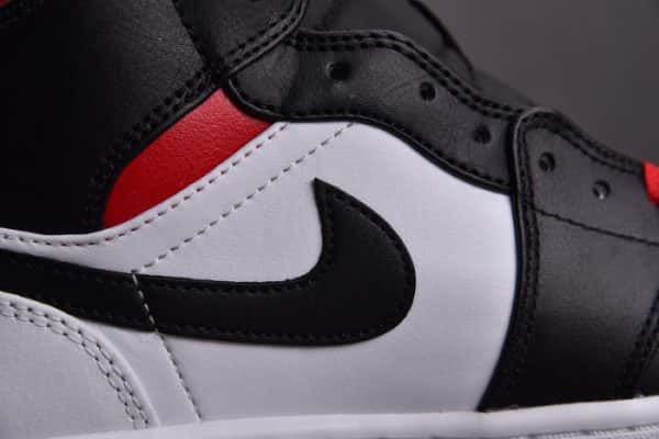 Air Jordan 1 Mid Gym Red Black Toe Dq8426-106