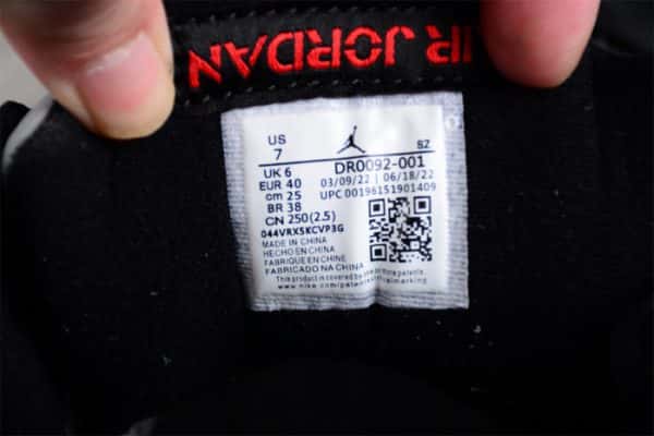 Air Jordan 5 Gore-Tex ¡°Off Noir¡± Dr0092-001