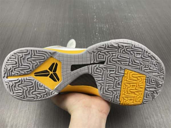 Nike Zoom Kobe 5 White Black Yellow 386430-104