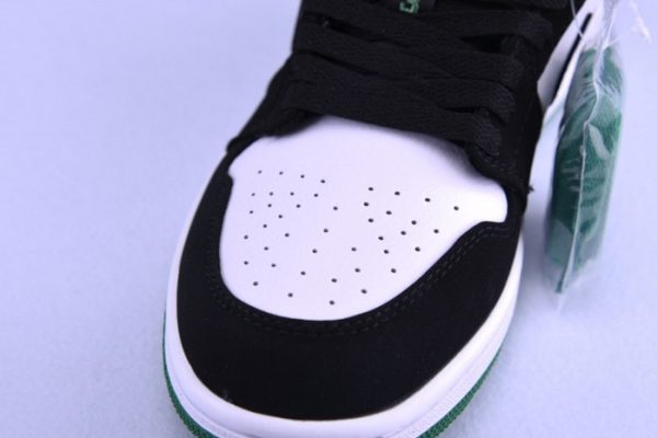 Jordan 1 Low Mystic Green 553558-113
