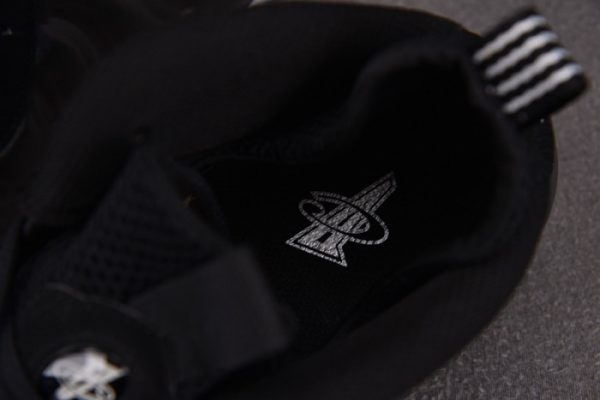 Nike Air Foamposite One Hologram 314996-900