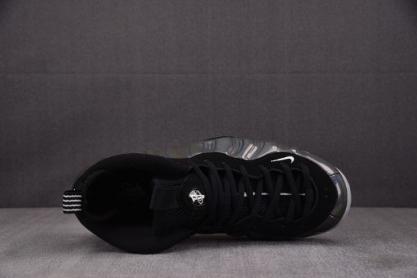 Nike Air Foamposite One Hologram 314996-900