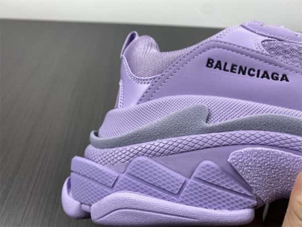 Triples Trainer Sneakers 2000039