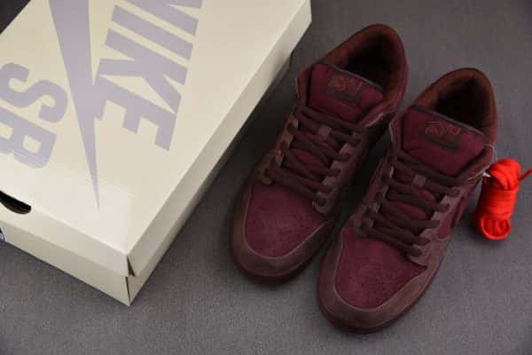 Nike Sb Dunk Low Valentine''S Day Fn0619-600