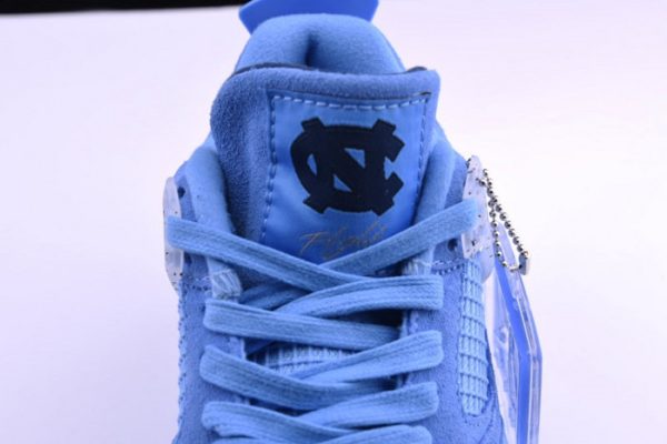 Air Jordan 4 Retro Sky Blue White