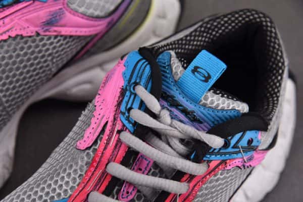 SNEAKER STAPLER 7000009