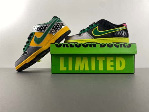 Nike Dunk Low ''What The Duck Home'' HV1454-001