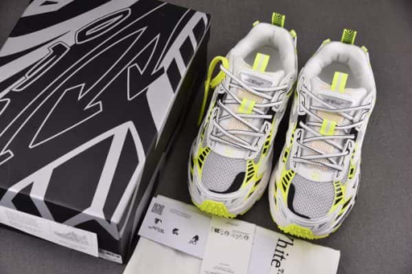 Ofw Be Right Back Brb000005