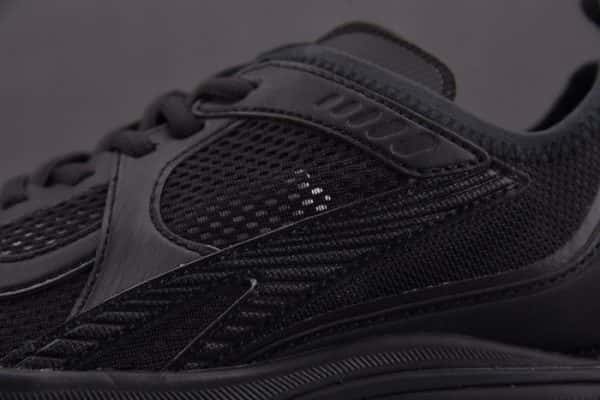 Sneaker Circuit 7000004