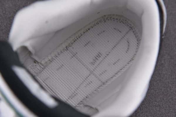 Air Jordan 3 Retro Oregon Ducks Pit Crew White 594282233