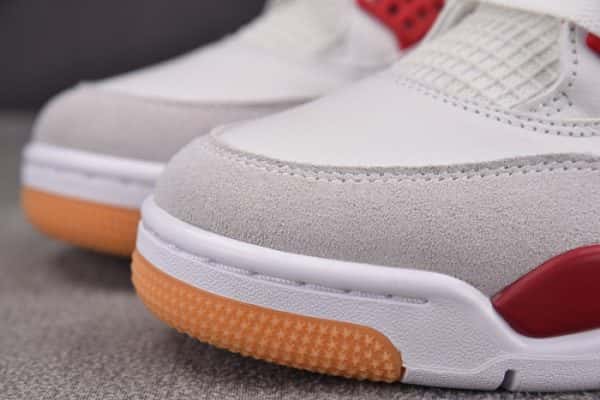 Jordan 4 Retro SB Varsity Red DR5415-106