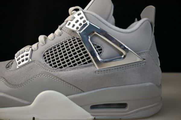 Air Jordan 4 Womens Frozen Moments Aq9129-001