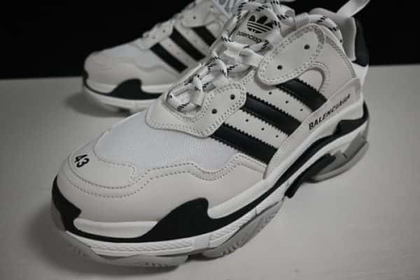 Triples Trainer Sneakers 2000045