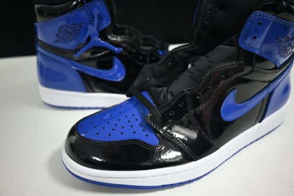 Air Jordan 1 High Og ''Royal Patent'' 555088-404