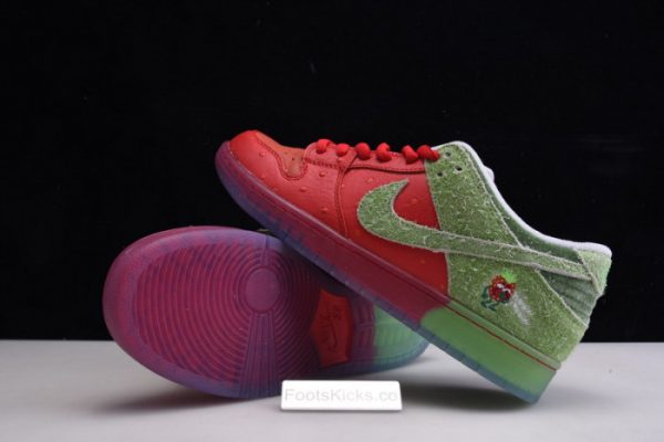 Nike Dunk Low Sb "Strawberry Cough" Cw7093-601