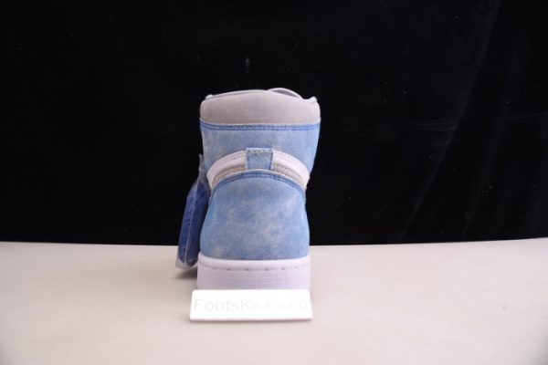 Air Jordan 1 High Og ¡°Hyper Royal¡± 555088-402