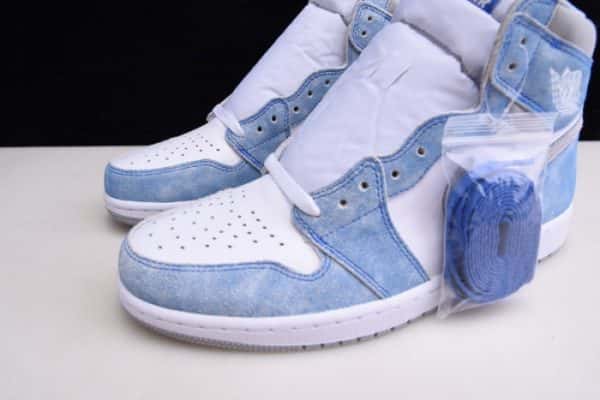 Air Jordan 1 High Og ¡°Hyper Royal¡± 555088-402
