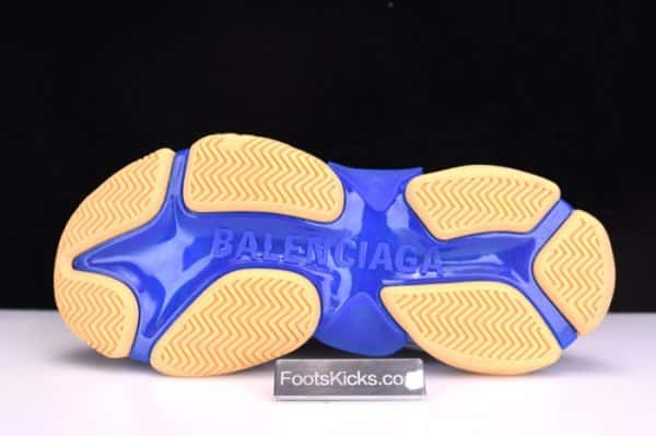 Triples Trainer Clear Sole Sneakers 3000012