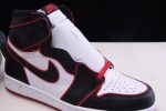 Air Jordan 1 Retro High Bloodline 555088-062