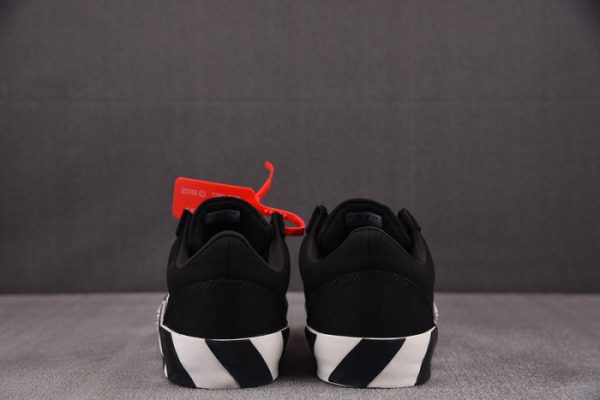 OFW Sneakers OW10049