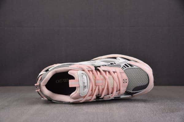 OFW Be Right Back BRB000012