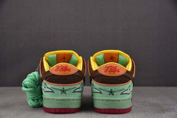 Nike SB Dunk Low Rodeo Tourmaline HF3058-300