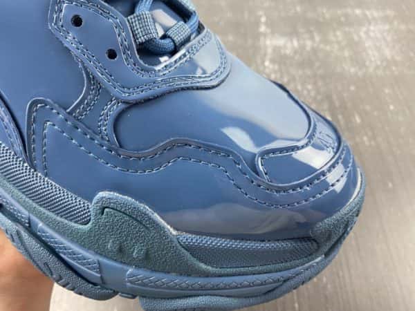 Triples Trainer Sneakers 2000068