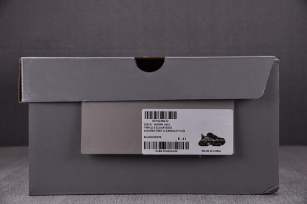 Triples Trainer Sneakers 2000063