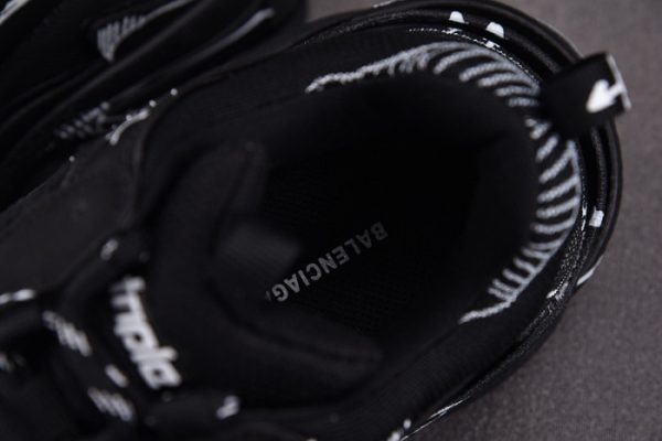 Triples Trainer Sneakers 2000063