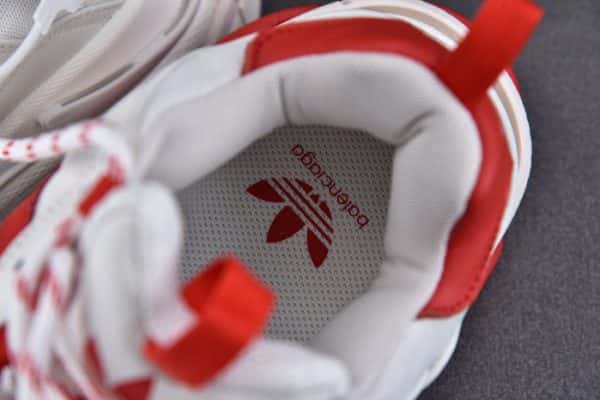 Triples Trainer Sneakers 2000053