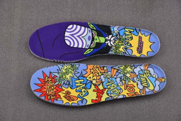 The Powerpuff Girls X Nike Sb Dunk Low Bubbles Fz8320-400