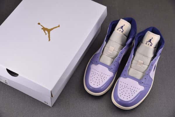 Air Jordan 1 Mid Se Chenille Sky J Light Purple Dz3745-500