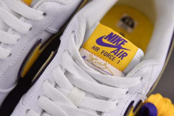 Kobe Bryant X Nike Air Force 1 Low FZ1151-101