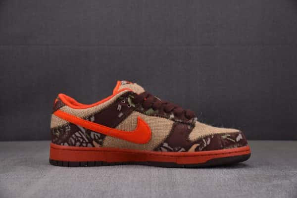 Nike Sb Dunk Low Reese Forbes Hunter 304292-281