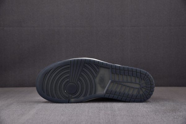 Air Jordan 1 Low Year Of The Dragon Fj5735-100