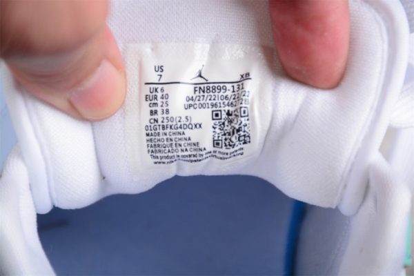 Air Jordan 1 Low Se Emerald Rise Fn8899-131