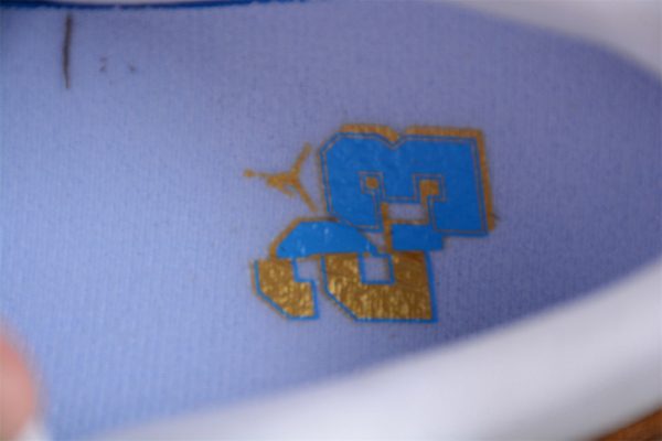 Air Jordan 1 Low Se Emerald Rise Fn8899-131