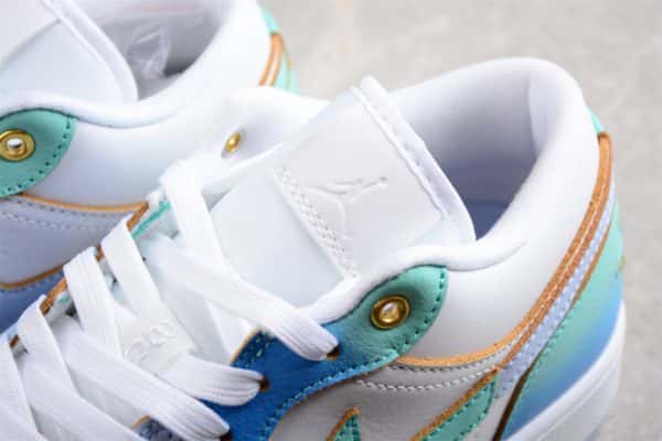 Air Jordan 1 Low Se Emerald Rise Fn8899-131